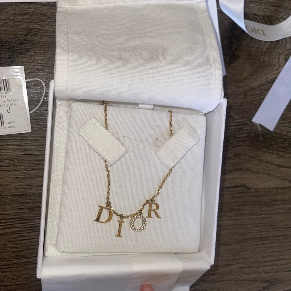 Authentic DIO(R)EVOLUTION NECKLACE